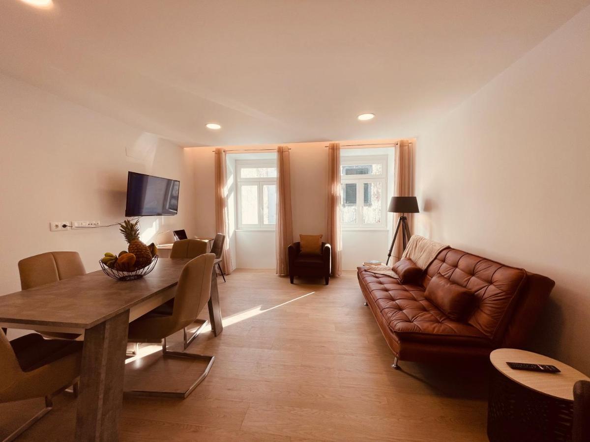 Living Funchal Executive Apartment Luaran gambar