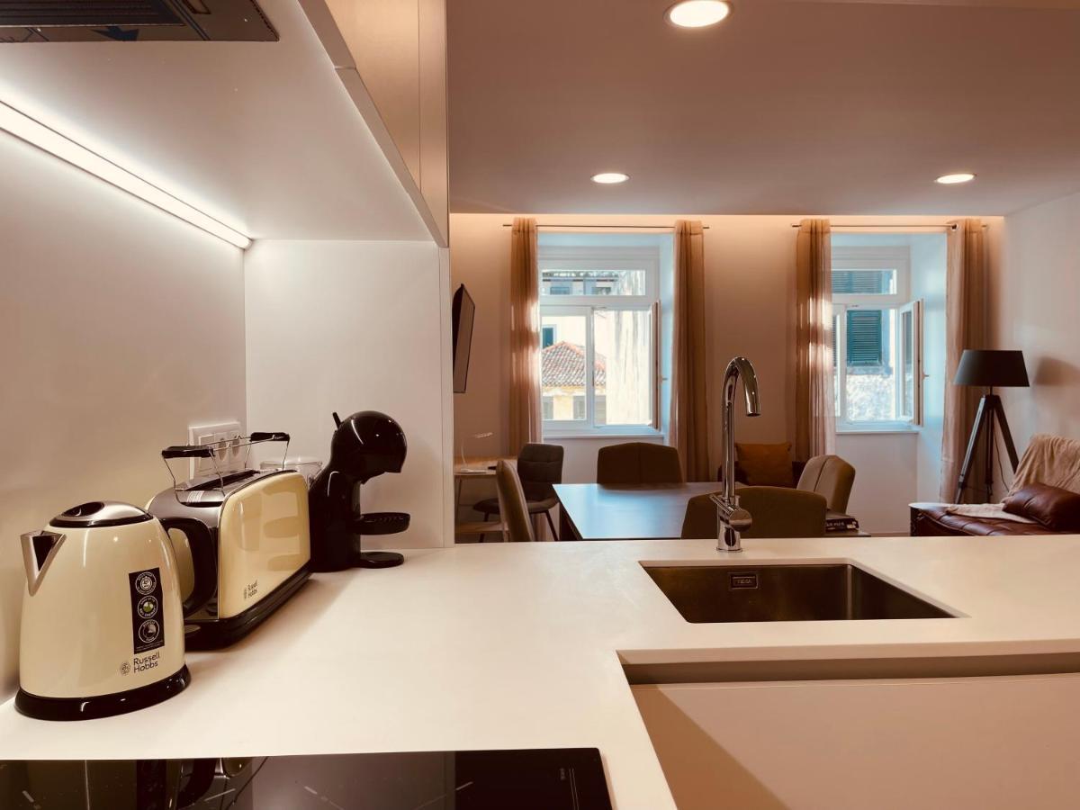 Living Funchal Executive Apartment Luaran gambar